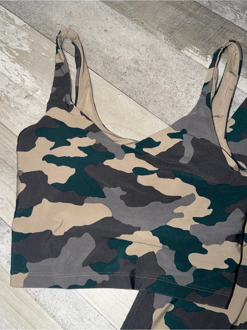 Offline by Aerie Real Me Recharge Sports Bra & Leggings Set Camo Size S - Picture 3 of 6